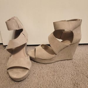 Christian Siriano cream colored wedges